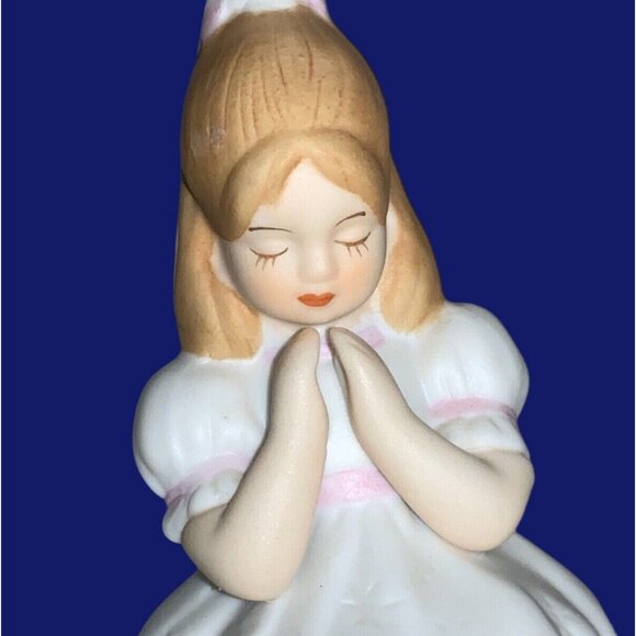 Enesco 1987 Praying Girl Figurine First Communion/ Confirmation - Picture 2 of 8